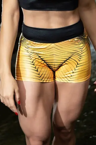 Shorts Dynamite Reptilian Amarelo
