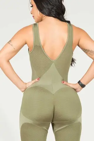 Macacão Dynamite Olea Apple Booty Verde Macacão Dynamite Olea Apple Booty Verde