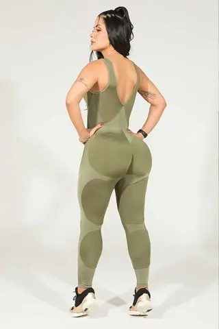 Macacão Dynamite Olea Apple Booty Verde Macacão Dynamite Olea Apple Booty Verde