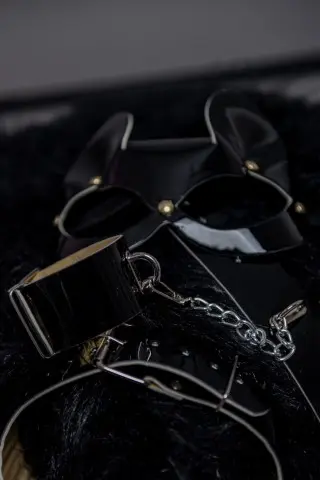 Black Wish Separate Mask Black Wish Separate Mask