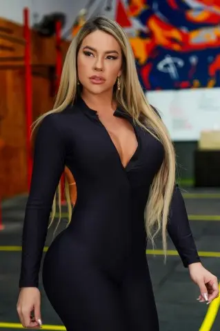 Macacão Manga Longa Marie Preto Macacão Manga Longa Marie Preto