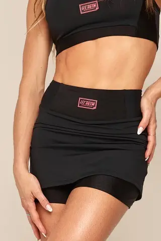 Short Saia Elegance Preto