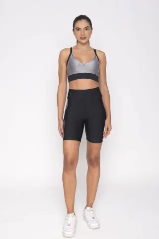 Minimal Bermuda Shorts