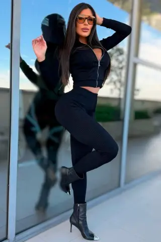 Conjunto Black Ribbed Elegance Conjunto Black Ribbed Elegance