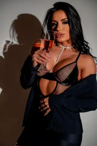 Black Body Layka Black Body Layka