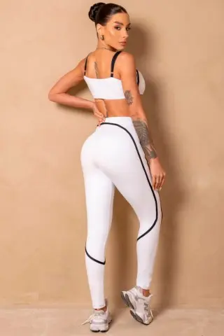 White Breezy Top White Breezy Top