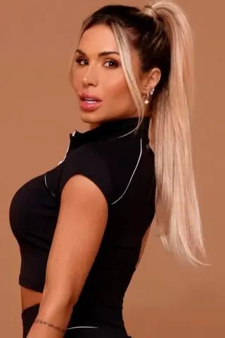 Blusa Cassie Black Blusa Cassie Black