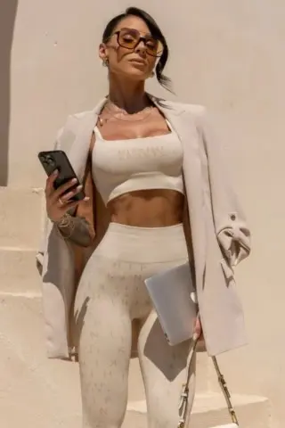 Top Time For Me Seamless Beige Top Time For Me Seamless Beige