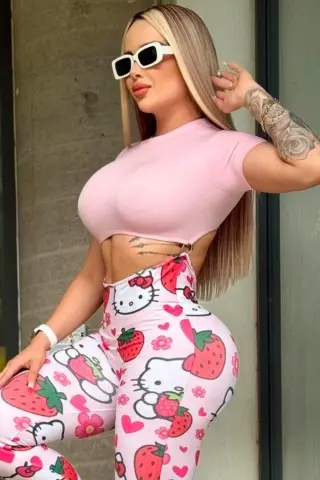 Macacão Strawberry Kitty C/E