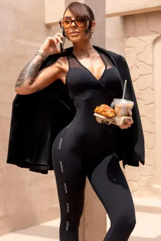 Macacão Enjoy The Moment Preto S/E Macacão Enjoy The Moment Preto S/E