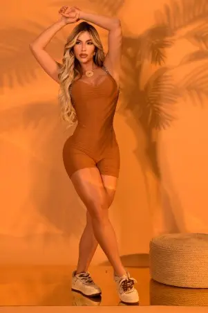 Macaquinho Power Chic C/E