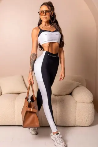 Top Style Yourself Branco Com Alças Reguláveis Top Style Yourself Branco Com Alças Reguláveis