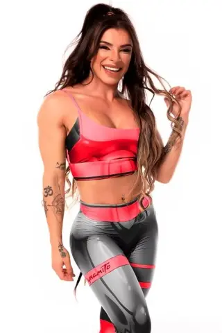 Top Estampado Mercúrio Black Red Top Estampado Mercúrio Black Red