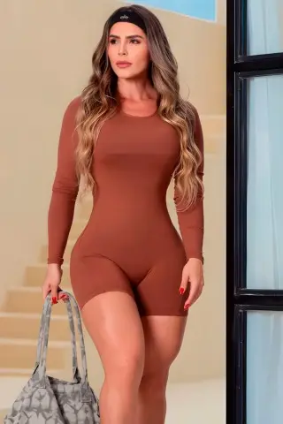 Macaquinho BodyWave Manga Longa C/E Macaquinho BodyWave Manga Longa C/E