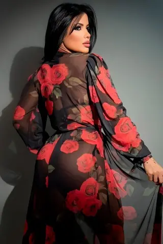 Saída De Praia Red Roses