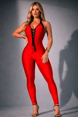 Macacão Red Instinct C/E