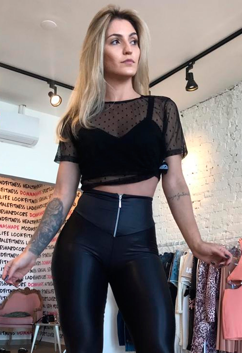 Cropped Tulle Black Blouse