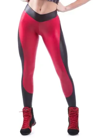 Dynamite Apple Booty Burgundy Black Legging Pants